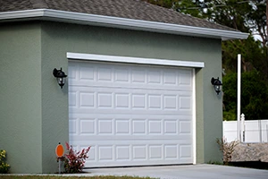 Garage Door Maintenance Services in Plantation, FL